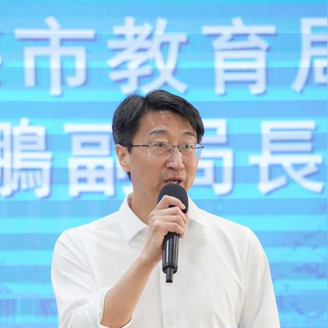 躲避虚假诱导,今晚澳门9点35分开奖实用性解读跟2025澳门挂牌正版挂牌,高效解答、解释与落实的检举！